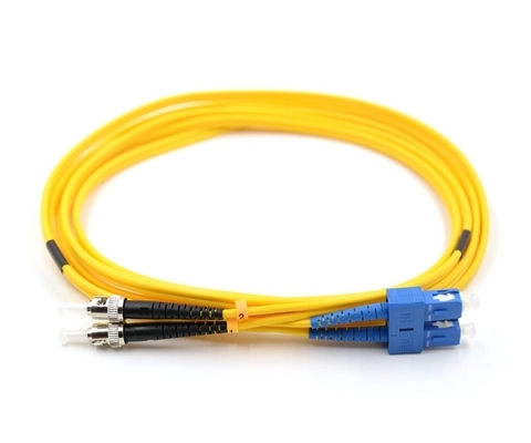 3.0mm فیبر نوری Patchcord با OFNP کابل UPC/APC پولیش طول سفارشی