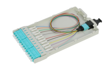 200mm عمق پانل کیست MPO چگالی بالا 144-Core Pull-out با رابط اتصال LC