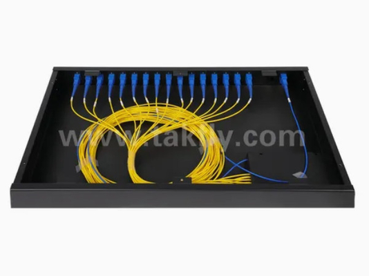 Gpon Epon 32 بندر قفسه نصب فیبر نوری Splitter Sc/APC کانکتور قابلیت اطمینان و ثبات بالا