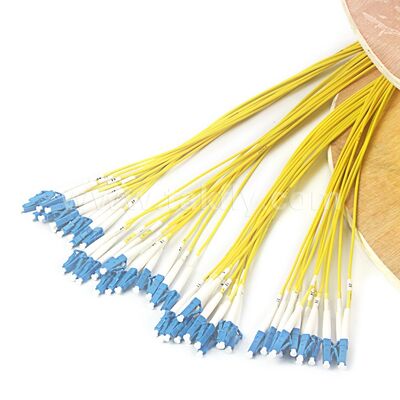 پیش از اتمام Patchcord 48Cores LC-LC فیبر نوری Breakout Drop Cable برای مرکز داده های مخابراتی