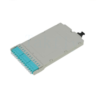 1U 144C High Density MPO Patch Panel 12 کاست، MPO به LC تبدیل، از قبل برای SAN / LAN / مرکز داده به پایان رسید