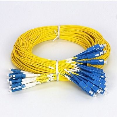 G657A1 24 هسته فیبر نوری Fanout Cable OS2 حالت تنها LC به SC