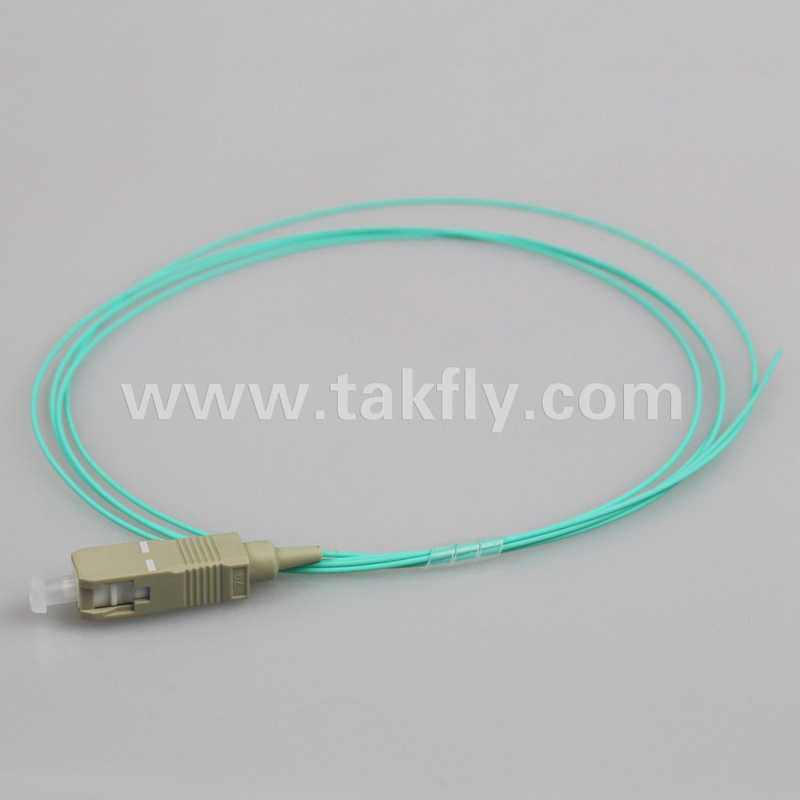 SC UPC 0.9mm SX OM3 Pigtail فیبر نوری 1.5M با از دست دادن بازگشت بالا UPC SM≥50dB و از دست دادن تعامل کم ≤0.3dB