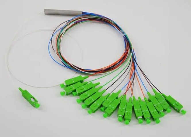 1X16 FTTX لوله فولادی کوچک فیبر نوری PLC قطر کابل تقسیم کننده 0.9mm برای برنامه های کاربردی FTTX