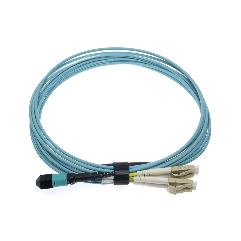 تکرارپذیری قطر فیبر 50/125um ≤ 0.1dB CPR MPO MTP نوع پولیش PC/APC