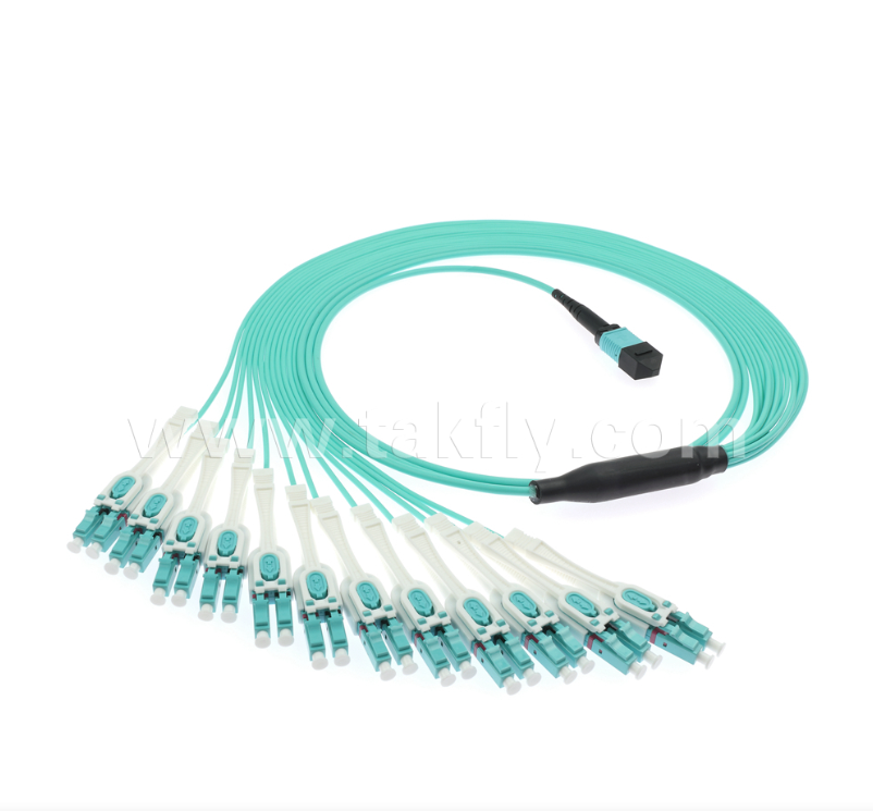 MPO / MTP به LC Uniboot Breakout Patch Cord   OM3 Multimode، چگالی بالا، قطب معکوس برای مراکز داده 40G / 100G